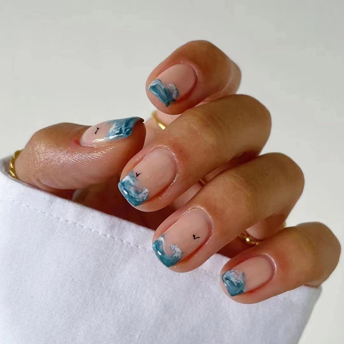 Square Seagull & Waves